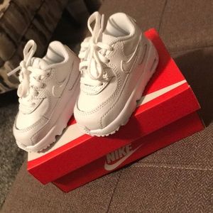 BRAND NEW Infant Nike Air Maxes